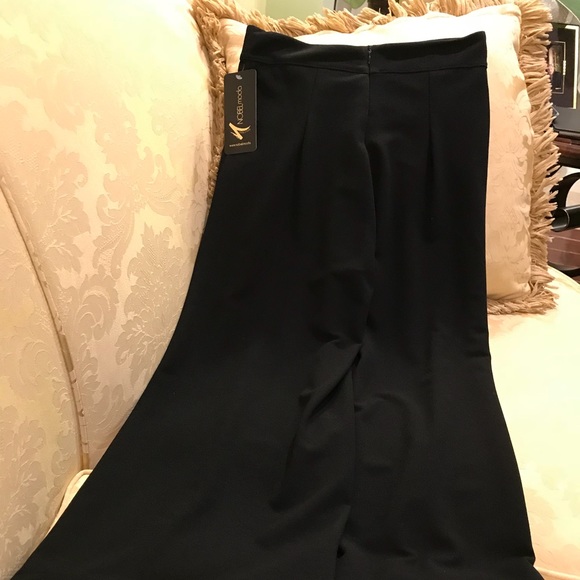 Pants - Picture 2 of 6